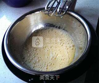 柠檬海绵蛋糕-并不简单的平凡的做法步骤:4