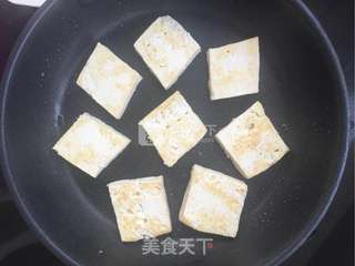 白菜炖豆腐的做法步骤:3