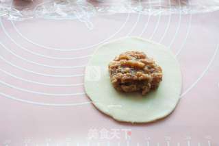 鲜肉月饼的做法步骤:13