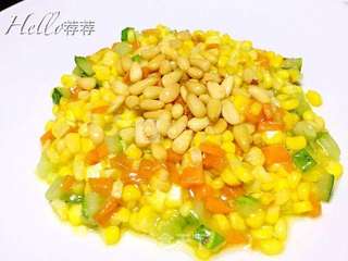 吃货必点——松仁玉米的做法步骤:8