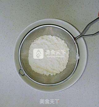 DIY海绵裱花蛋糕杯(入门级)的做法步骤:2