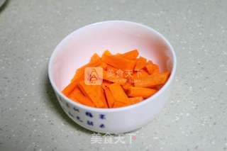 干豆角肉片煲仔饭的做法步骤:3