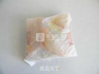 盐焗鸡翅中的做法步骤:5
