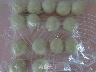 鲜肉月饼的做法步骤:9