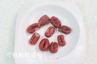冰糖糯米枣的做法步骤:2