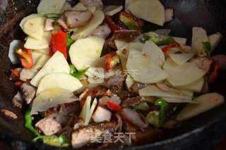 土豆炒肉片的做法步骤:4