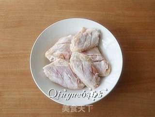 盐焗鸡翅的做法步骤:2