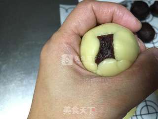 豆沙月饼的做法步骤：6