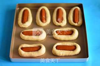 肠仔包的做法步骤:6