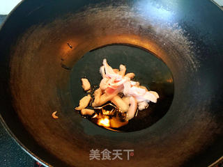杏鲍菇炒肉片的做法步骤:3