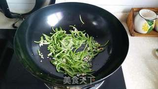 蒜泥番薯叶的做法步骤:2