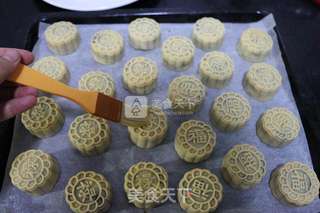 广式紫薯月饼的做法步骤:12
