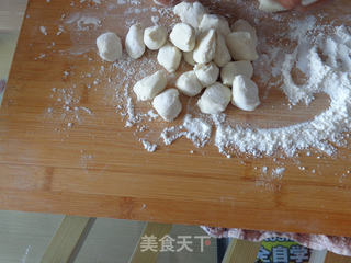 韭菜鸡蛋饺子的做法步骤:9