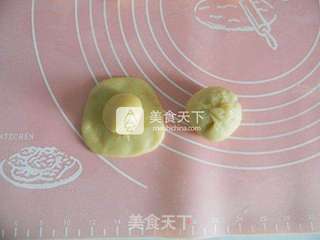 黑芝麻花生馅苏式月饼的做法步骤：10