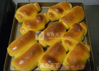 南瓜红豆馅餐包的做法步骤:8