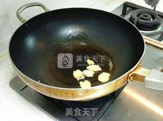 电饭锅煲米饭羊肉的做法步骤:2