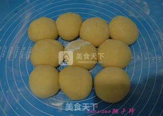 南瓜红豆馅餐包的做法步骤:5