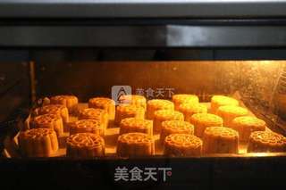 广式紫薯月饼的做法步骤:13