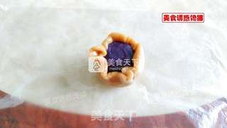 广式紫薯椰蓉月饼的做法步骤:9