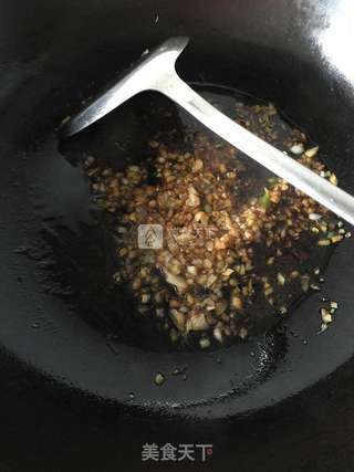 蒜蓉粉丝虾的做法步骤:6