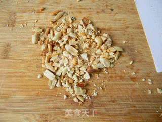 黑芝麻花生馅苏式月饼的做法步骤:5