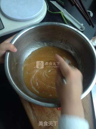 广式月饼的做法步骤:2