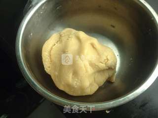 广式月饼的做法步骤:4