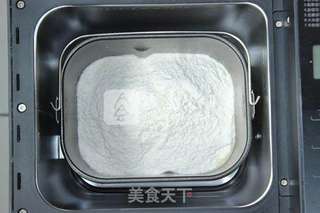 椰蓉吐司的做法步骤:4