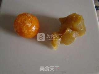 广式莲蓉蛋黄月饼的做法步骤:6