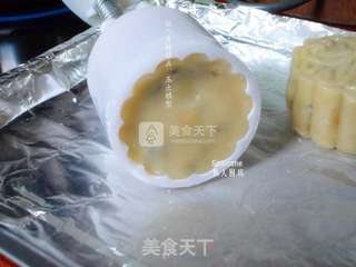 广式火腿五仁月饼的做法步骤:13
