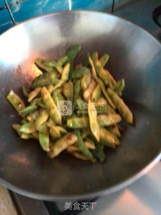 豆角炖粉条的做法步骤:3