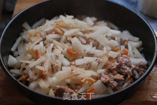 家乡的早茶点心——萝卜糕的做法步骤:9