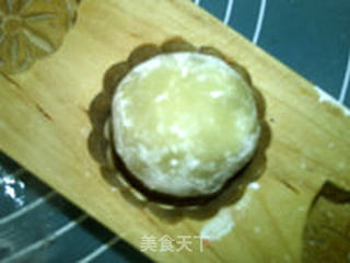 广式白莲月饼的做法步骤:16