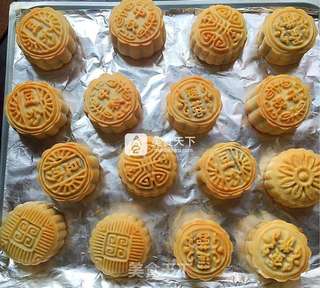广式月饼的做法步骤:18