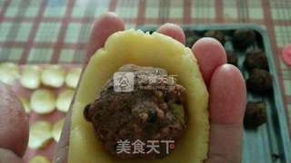 豆沙芝麻月饼 ~~蓁蓁真的做法步骤:5