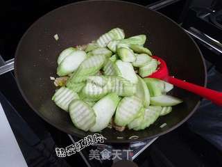 肉片炒丝瓜的做法步骤:6