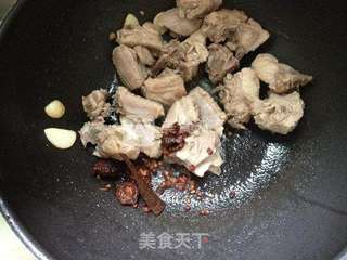 以假乱真-牛肉味的排骨的做法步骤:5