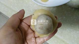 莲蓉月饼的做法步骤:7