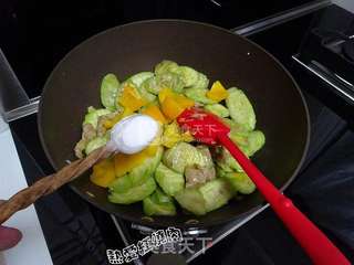 肉片炒丝瓜的做法步骤:8