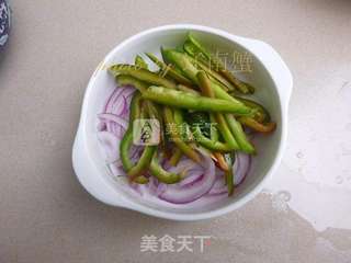 拌鱿鱼头的做法步骤:2