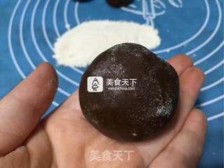 广式巧克力凤梨月饼的做法步骤:21
