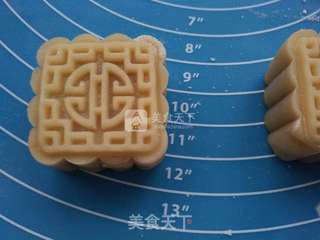 各种陷料的广式月饼的做法步骤:15