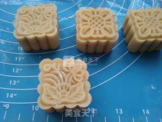 各种陷料的广式月饼的做法步骤:14
