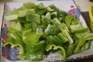 美味黄焖鸡的做法步骤:3