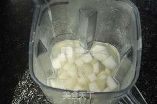 甜梨百香果汁的做法步骤:6