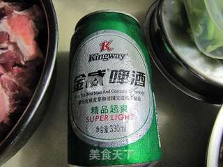 啤酒烧排骨的做法步骤:2