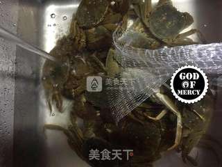 金秋美味清蒸螃蟹的做法步骤:2