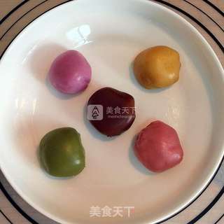 彩色冰皮月饼的做法步骤:15