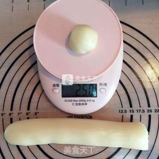 彩色冰皮月饼的做法步骤:12