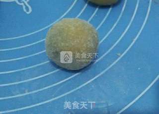 豆沙蛋黄月饼的做法步骤:12